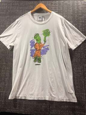 Adidas Originals Mens Stoked Alien Graphic Crewneck T-Shirt White XL